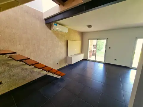 Casa en Venta en Roldan, USD 115.000