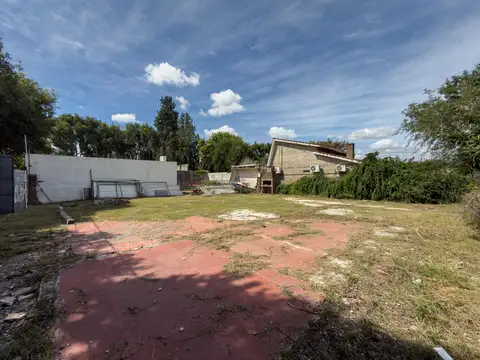 Terreno en Venta de 734,7 m2