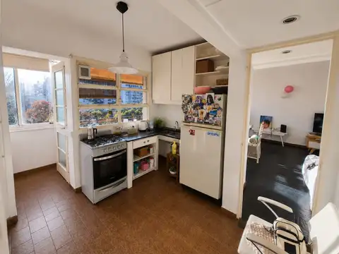 Departamento 4 ambientes con 3 baños