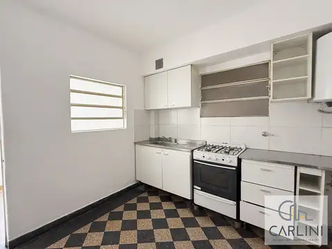 Casa en Alquiler en Azcuenaga, $ 650.000