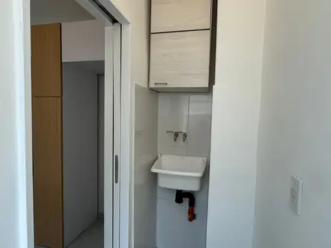 Nicolas Repetto 100, Piso 4