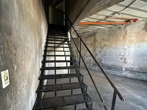 Galpon en Alquiler en Hipodromo, $ 1.100.000