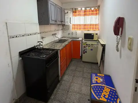 Santiago del Estero 2300, Piso 5