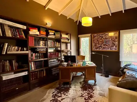 Casa 7 ambientes con 3 baños
