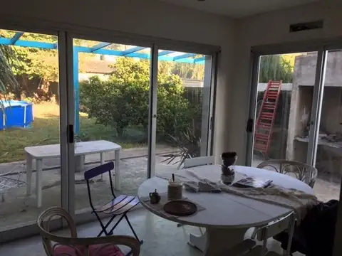 Casa en Venta en Adrogue, USD 165.000