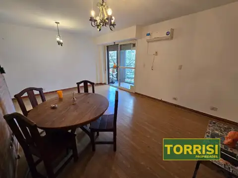 San Juan 2700, Piso 3