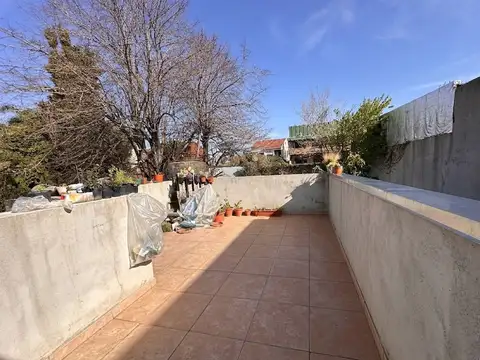 VENTA CASA 7 AMBIENTES LOTE DE 350 M² EN DON BOSCO