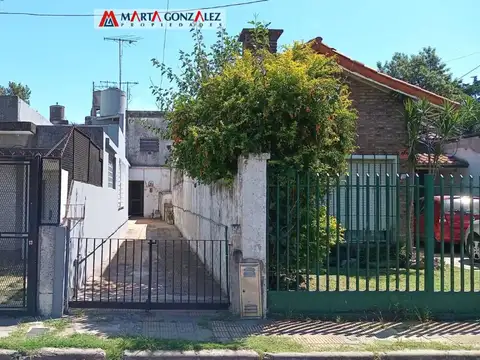 VILLA SARMIENTO, PH TRES AMBIENTES A RECICLAR