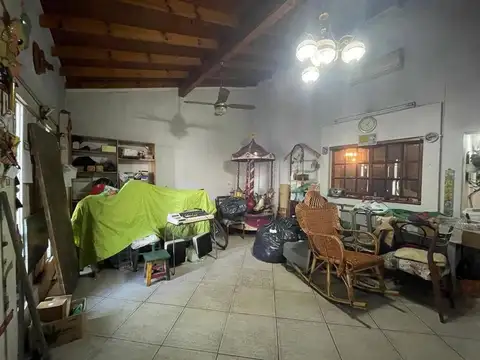 Depto Tipo Casa 3 ambientes con 2 baños