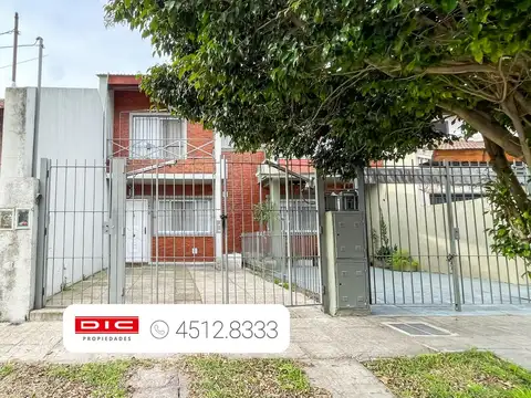 Casa 3 dormitorios Alquiler - Villa Adelina