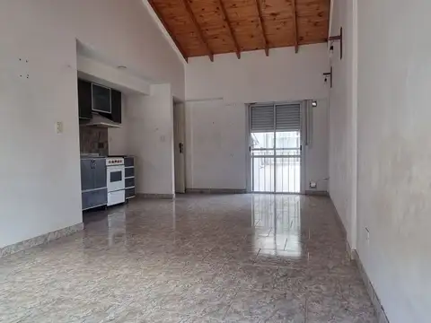 Departamento en Venta en Villa Luzuriaga, USD 45.000
