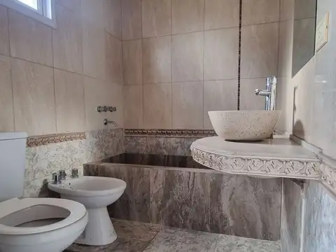 Departamento en Venta al Noreste