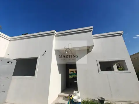 Casa en Pilar del Este