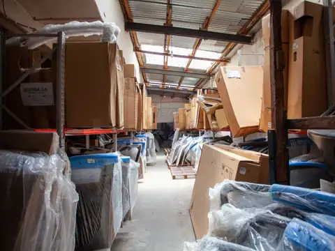 VENTA DEPÓSITO/TERRENO CORDON 611 M2, ZONA LEY VIS