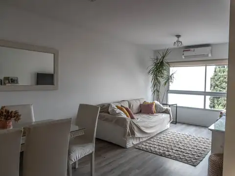 Departamento en Venta en Villa del Parque, USD 225.000