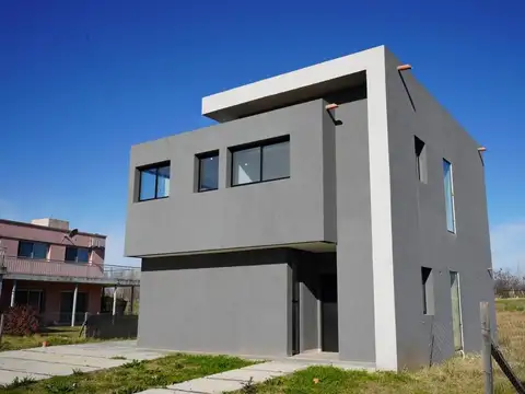 Casa en venta SAN SEBASTIAN