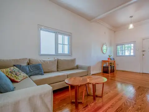Depto Tipo Casa en Venta de 3 ambientes