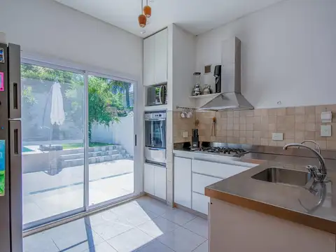 Depto Tipo Casa en Venta en La Lucila-Vias/Maipu, USD 330.000