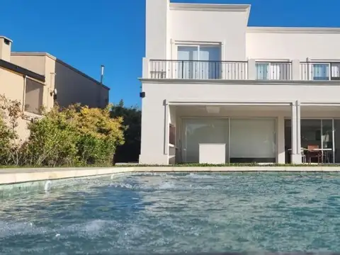 Santa Elena (Pilar del Este) Lote 364