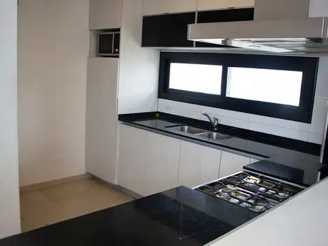 Depto Tipo Casa en Venta en Colonia Tirolesa, USD 145.000