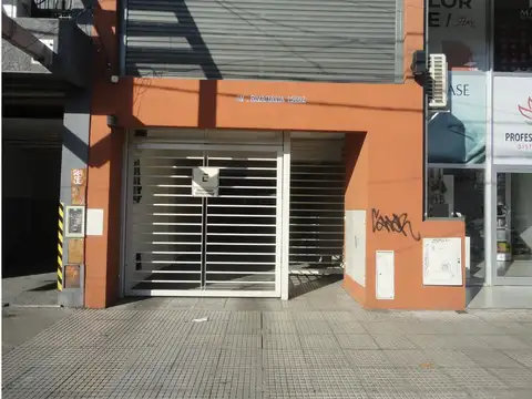 Av Rivadavia 15600, Piso 5