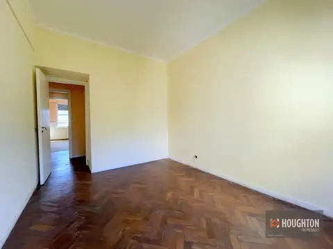 Depto Tipo Casa en Venta en Ramos Mejía, USD 165.000