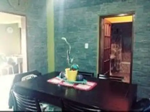 Casa en Venta en Morón Sur, USD 240.000