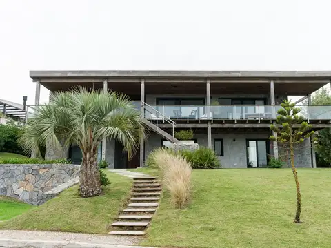 Casa en venta en Barrio Privado el Cultural Manantiales