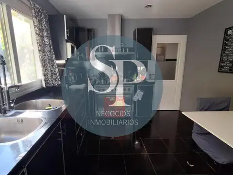 Casa en Alquiler de 3 dormitorios