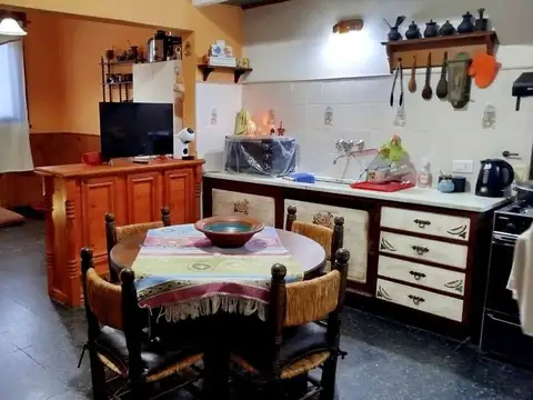 San Martín 100