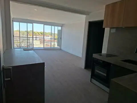 AEstr,Fte 6to,Amb Divisib t/Loft, 43mts,Blcon Atzdo,Sum,Gym