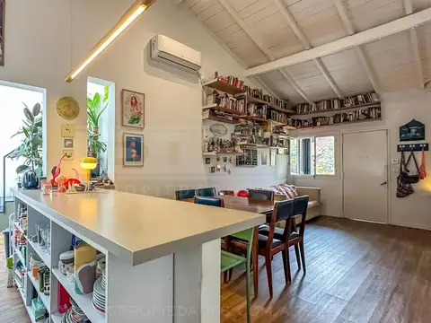 Depto Tipo Casa en Venta al Este