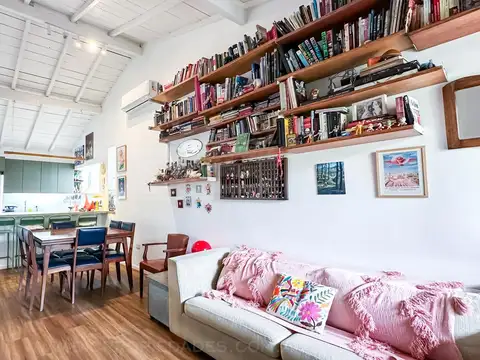 Depto Tipo Casa en Venta de 4 ambientes