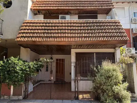 Casa PH de 4 Ambientes en Villa Sarmiento
