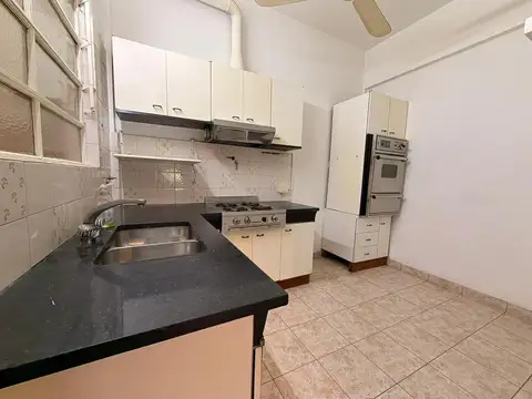 Depto Tipo Casa 4 ambientes con 2 baños