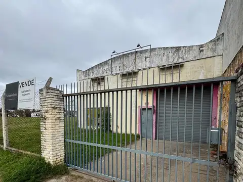VENTA GALPÓN EN AV. GALLESIO 268