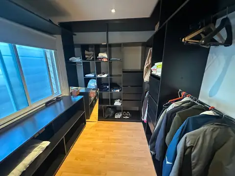 Casa en Alquiler Temporal con 1 cochera