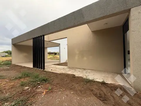 VENTA CASA 3 DORMITORIOS - B° PRIVADO VILLA DEL RIO NAUTICO, GENERAL ROCA