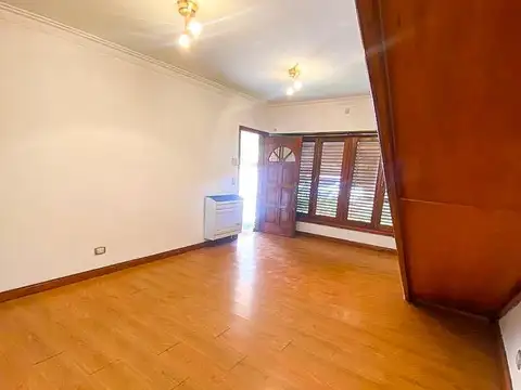 Casa en Alquiler de 3 dormitorios