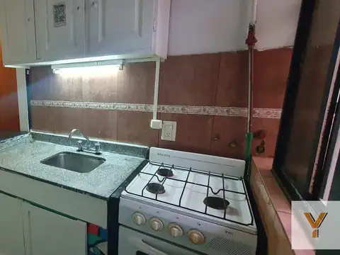 Depto Tipo Casa 2 ambientes con 1 baño