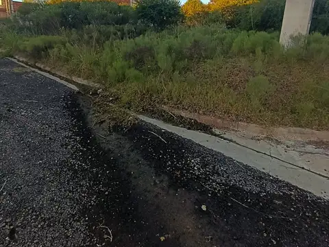 Terreno en Venta 28  mts Fondo