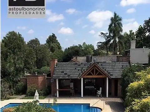 IMPORTANTE CASA CON POTENCIAL DESARROLLO COMERCIAL EN VENTA  BELLA VISTA