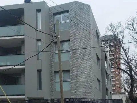 VENTA - Cochera Doble Descubierta en Beccar, Excelente Ubicación