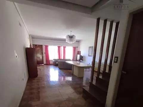 Casa en Alquiler en Ramos Mejia Sur, USD 2.500