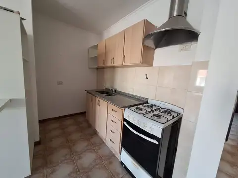 Departamento en Alquiler en Villa Nueva de Guaymallen, $ 650.000