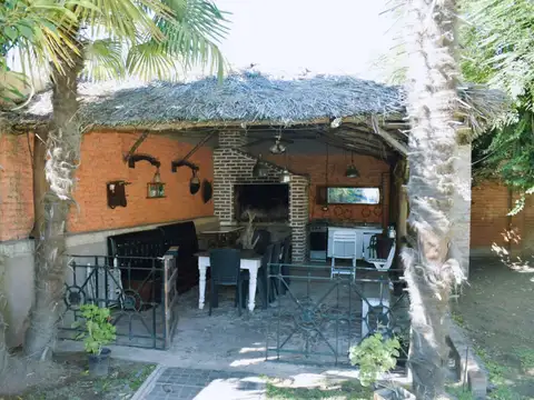 Casa en Venta en Ernestina, USD 189.000