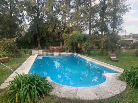 Casa 3 amb. mas cuarto con baño .PARQUE SAKURA, SOBRE LOTE DE 1708 M2