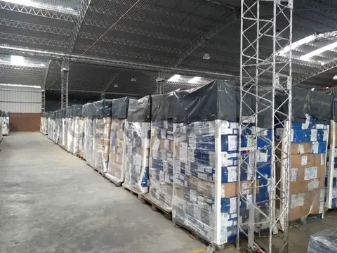 Galpon en Venta 80  mts Fondo