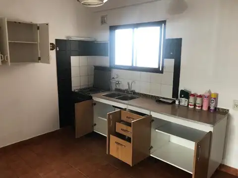 Zeballos 3900