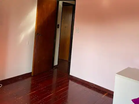 Burzaco excepcional propiedad en venta  muy buena ubicación
